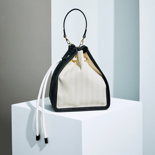 String bag - Off-white×Black×black